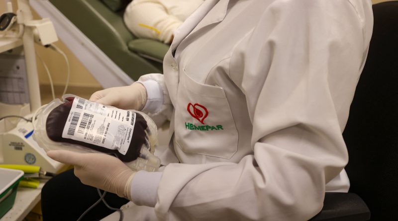 Baixas temperaturas e queda de estoque: Hemepar pede doações de sangue em todo o Estado